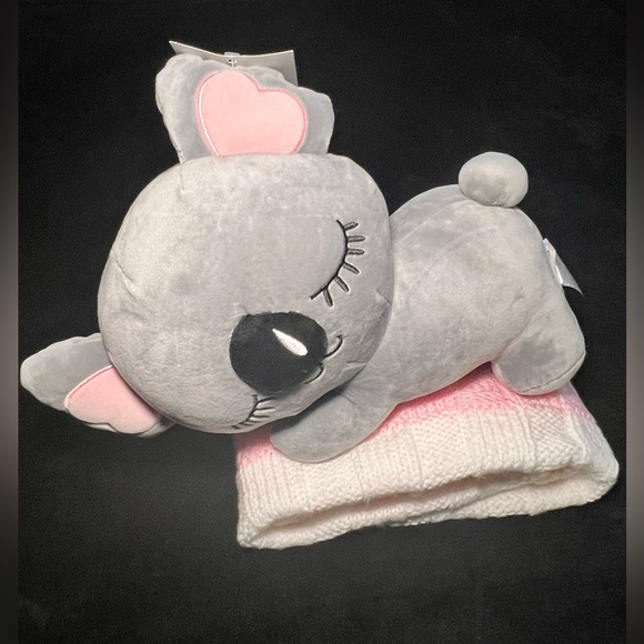 Handmade Pink & White Blanket + Koala Pillow NWT - Picture 1 of 8